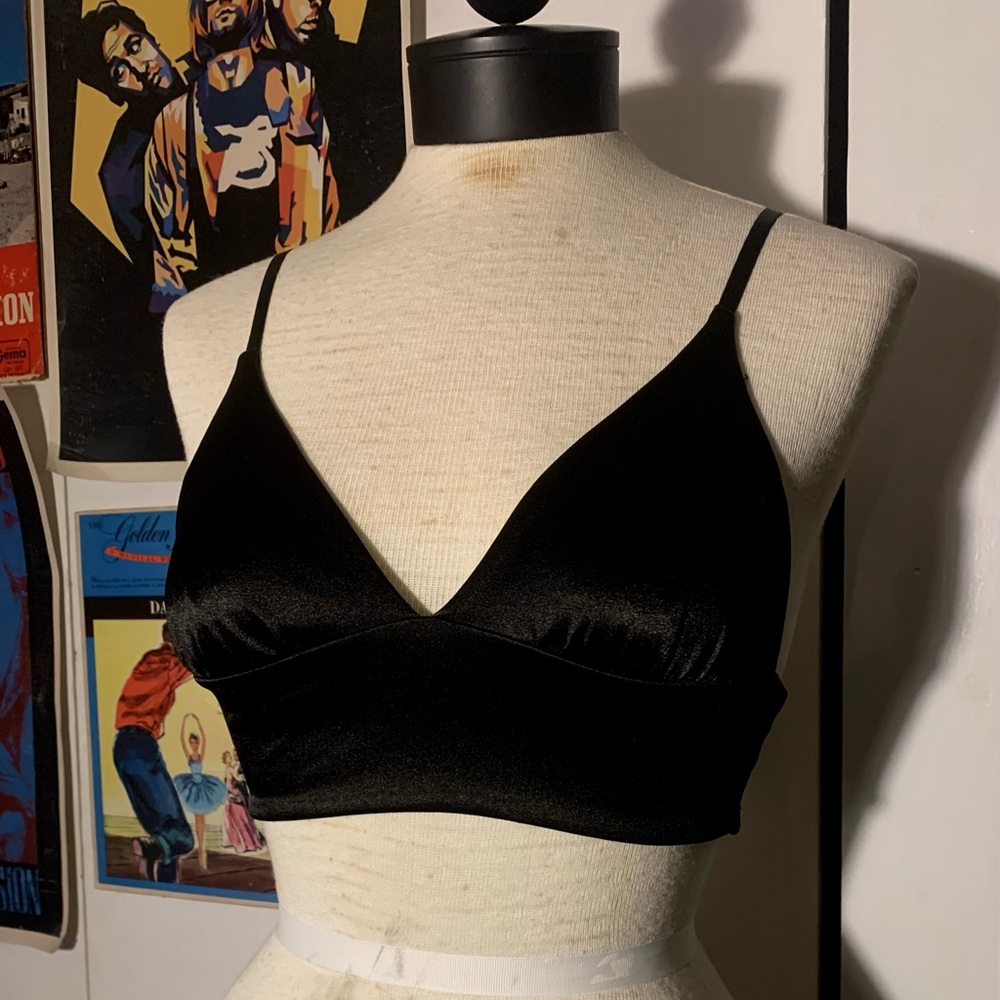 Simple Black Satin Crop-Top/Bralette